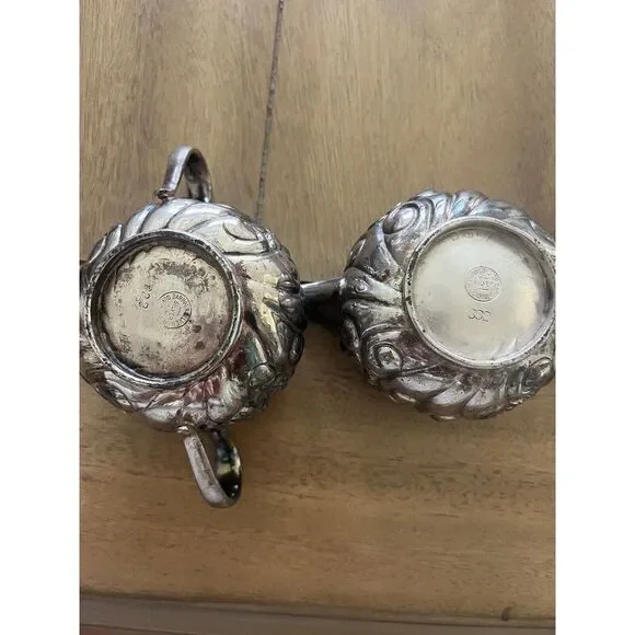 Antique Barbour Brothers. Co. Cup‎ Quadruple Silver Plate Floral Design
